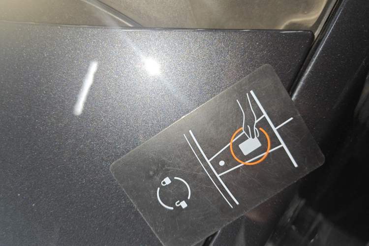 Used Tesla Model Y 2025 Rear-Wheel Drive First Edition
