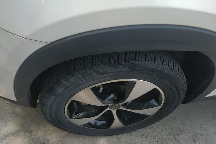 Used Chery Tiggo 7 2016 1.5T Manual Yaozhen Edition Left Front Wheel Hub