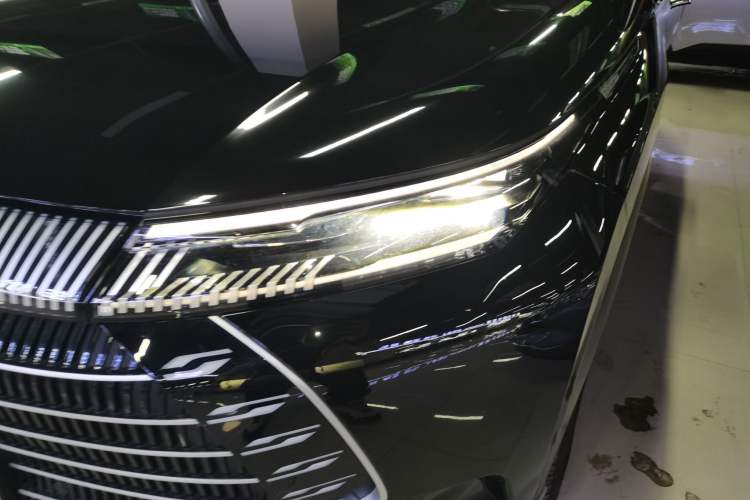 Used BYD Frigate 07 2024 HONOR Edition DM-i 100KM Luxury Model
