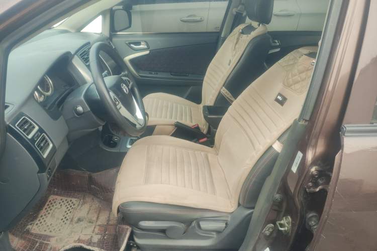 Used Suzuki Liana A6 2014 Sedan 1.4L Manual Dream Edition
