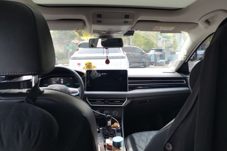 Used Volkswagen Sagitar 2023 300TSI DSG Excellence Edition Headliner