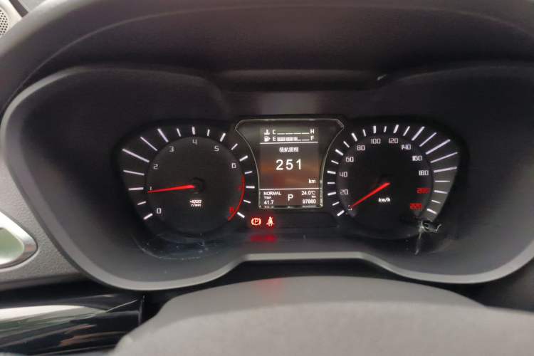 Used GAC Trumpchi GS4 2017 235T Automatic Two-Wheel Drive Luxury Smart Connectivity Version Instrument Cluster