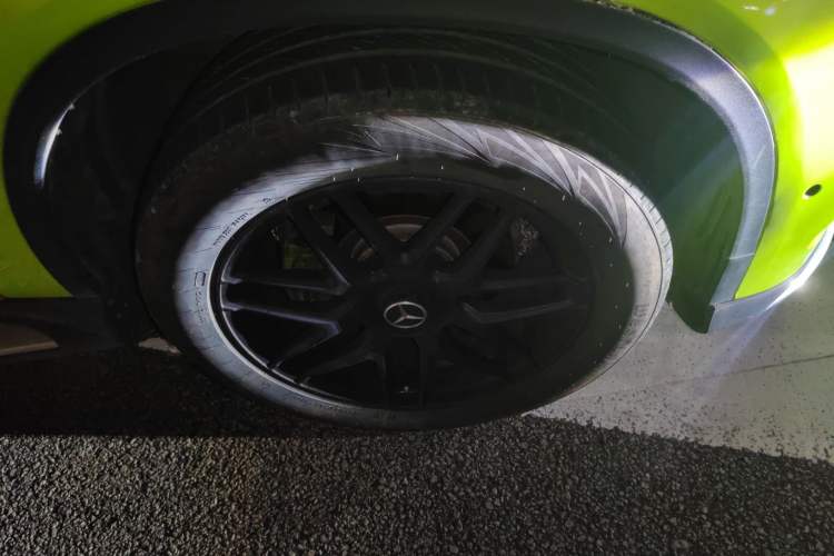 Used Mercedes-Benz GLE Coupe 2015 GLE 320 4MATIC Coupe SUV Right Front Wheel Hub