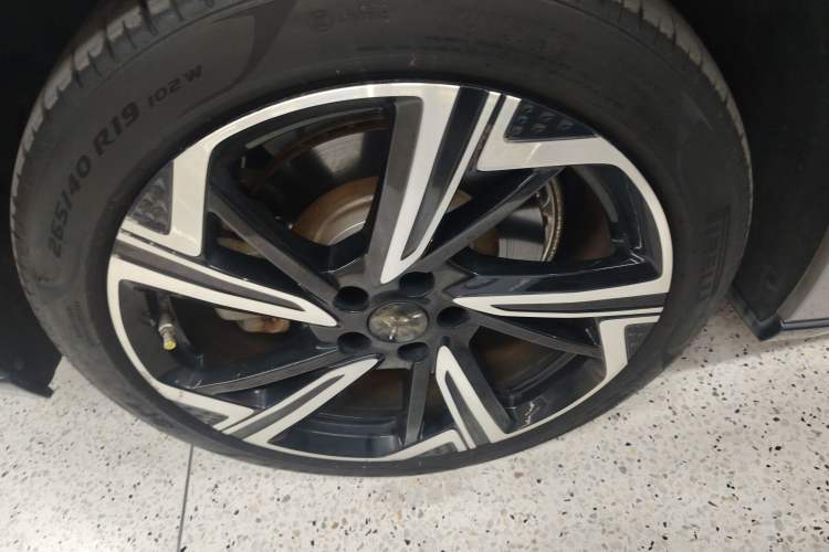 Used Hongqi EH7 2024 760 Pro+ Four-Wheel Drive Version