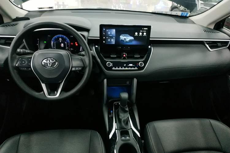 Used Toyota FRONTLANDER 2024 2.0L CVT Elite Plus Edition