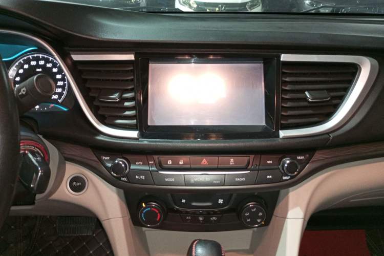 Used Buick GT 2015 15N Automatic Elite Version Audio And AC Panel