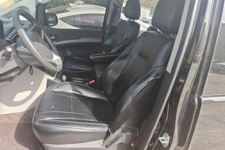 Used JAC Refine M4 2021 2.0L Manual Commercial Edition Left Front Seat