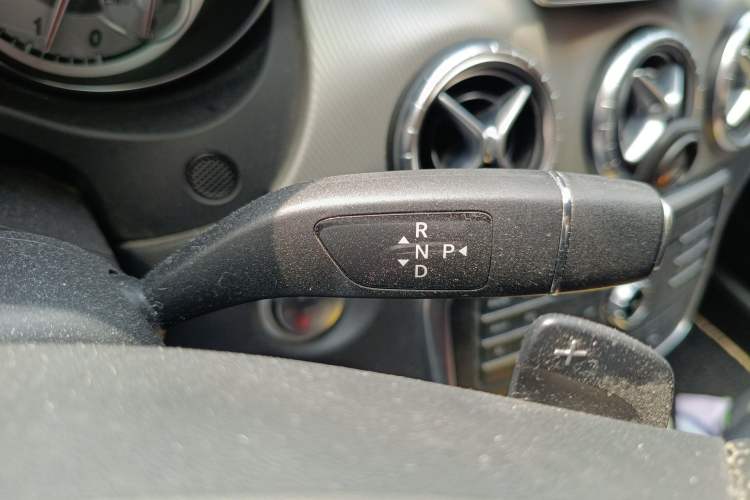 Used Mercedes-Benz CLA 2016 CLA 200 Sport Edition Gear Lever