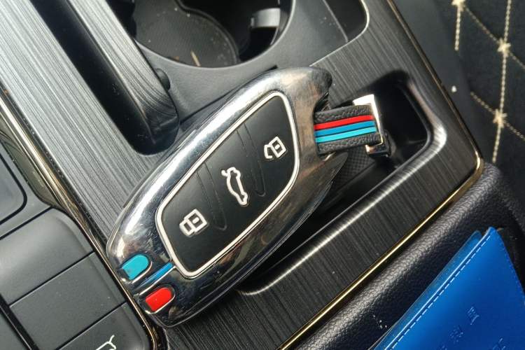 Used Roewe RX5 2021 PLUS 330TGI Automatic National Trend Intelligent Deluxe Edition Vehicle Key