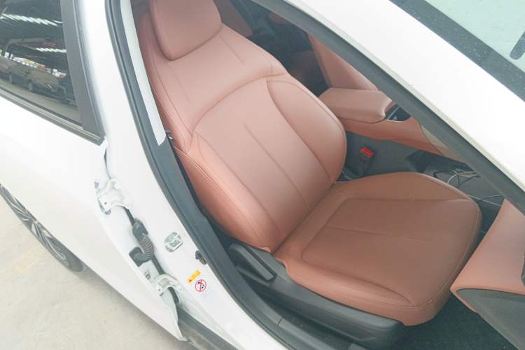 Used CHANGAN NEVO A05 2025 Truly Delicious Edition 70 – Beyond Excellence Right Front Seat