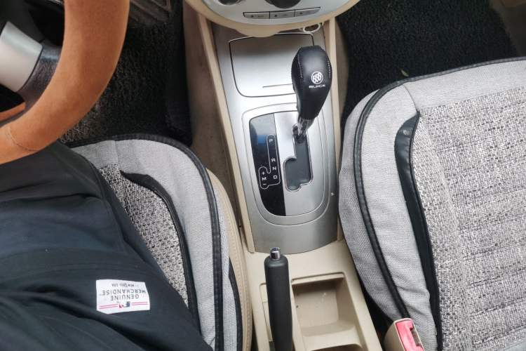 Used Buick Excelle 2013 1.5L Automatic Classic Model