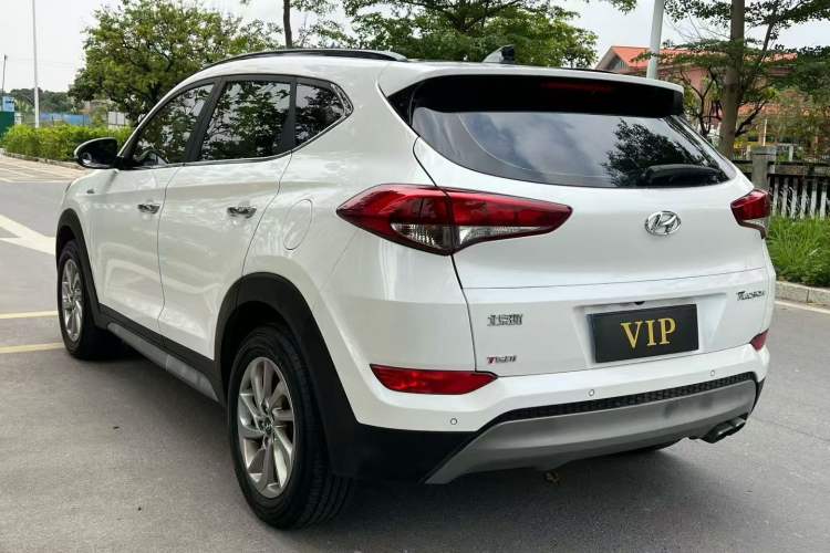 Used Hyundai Tucson 2018 1.6T Dual-Clutch Two-Wheel Drive 15th Anniversary Special Edition Rear Left 45 Deg