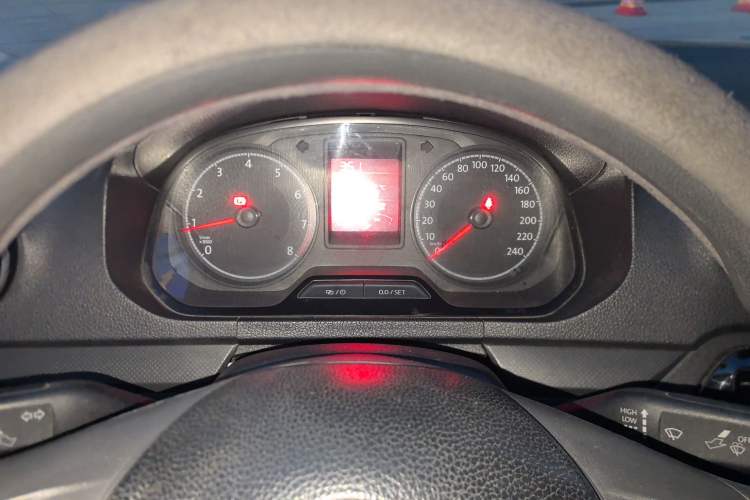 Used Volkswagen Jetta 2017 1.4L Manual Fashion Edition
