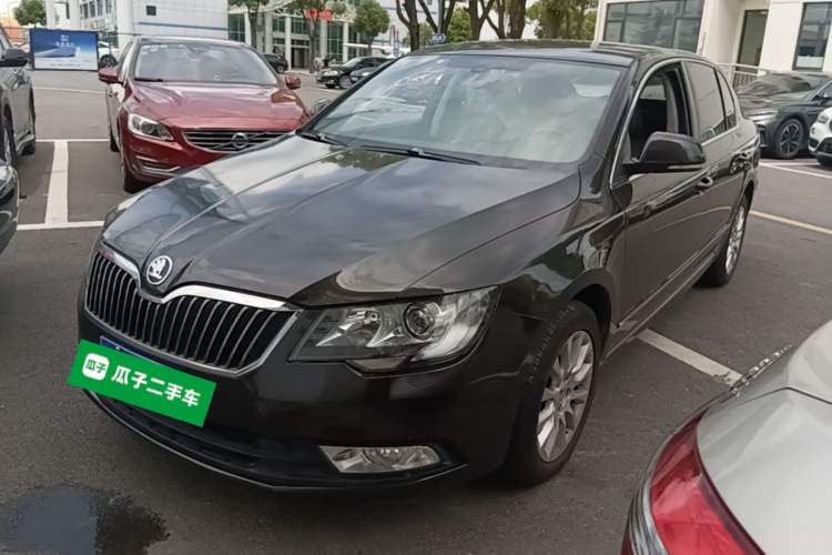 Used Skoda Superb 2013 1.8TSI Automatic MingShi Edition Guazi used car, China used car export, Used car for sale, Used cars, Cheapest cars for sale