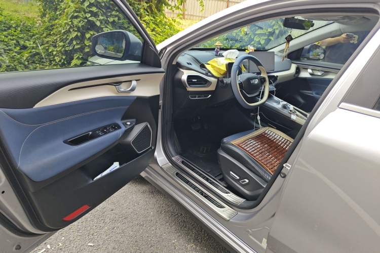 Used Geometry A 2022 Pro 430KM Green Apple Pro
