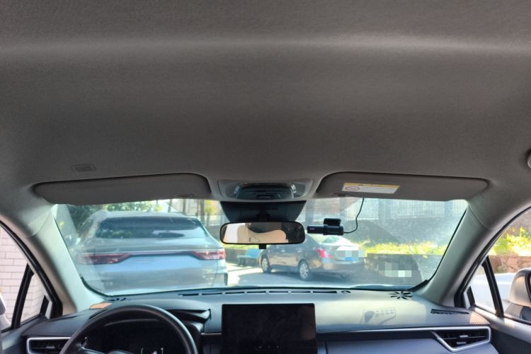 Used Toyota Corolla Cross 2024 2.0L Pioneer Edition
