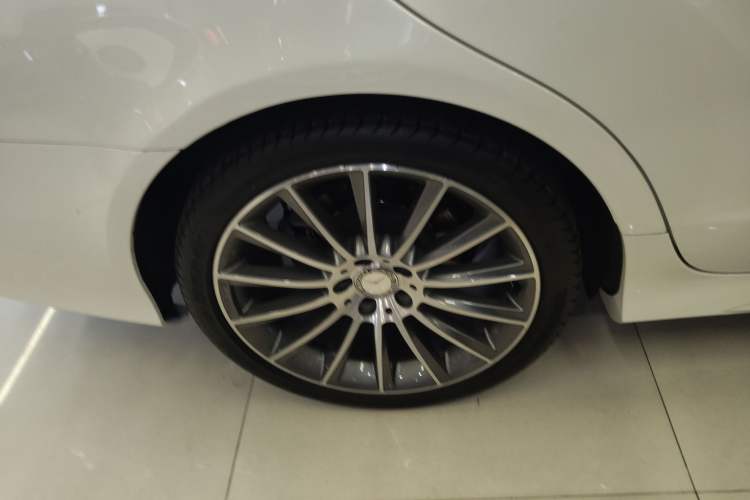 Used Mercedes-Benz CLS 2015 CLS 400 4MATIC