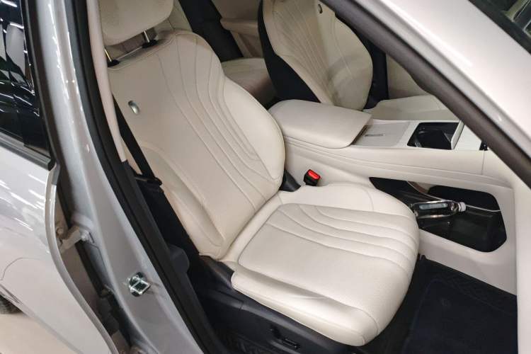 Used Geely Galaxy E5 2024 440km Exploration Version
