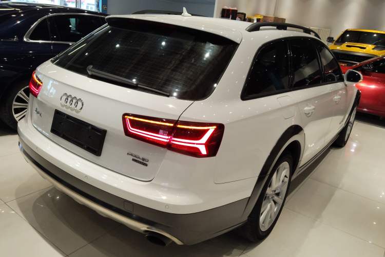 Used Audi A6 2015 3.0T allroad quattro
