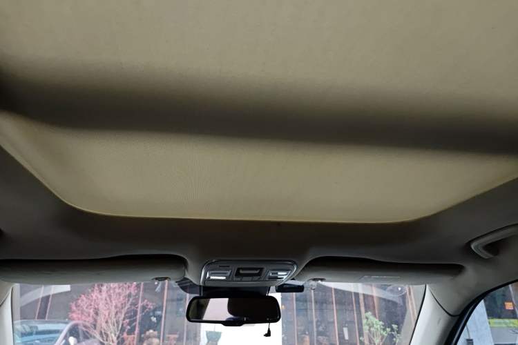 Used Geely Auto Emgrand X7 Sport 2016 1.8TD Automatic ZhiZun Version