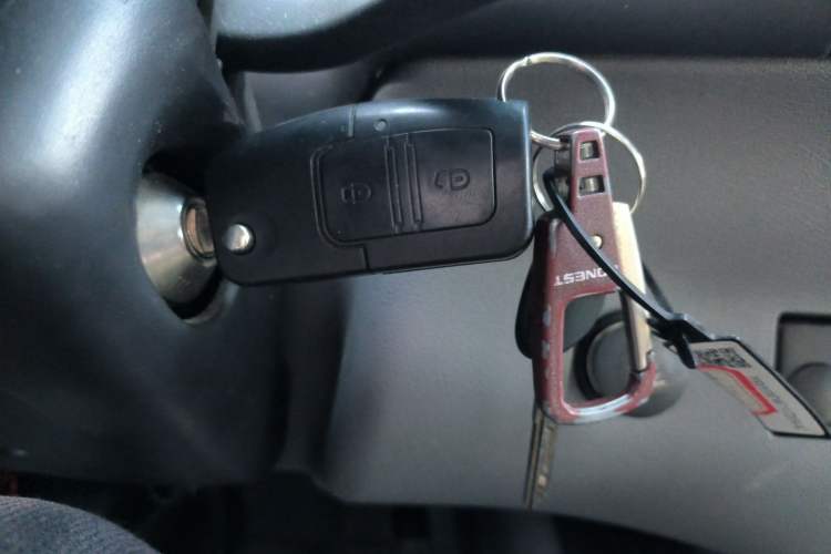 Used JMC Transit 2021 2.8T Space King Standard Version Short Wheelbase Mid-Height Roof 6-Seater Diesel Euro VI JX493
