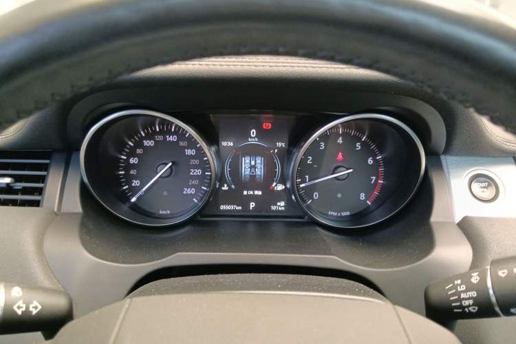 Used Land Rover Range Evoque 2018 240 PS SE Smart Brilliance Edition
