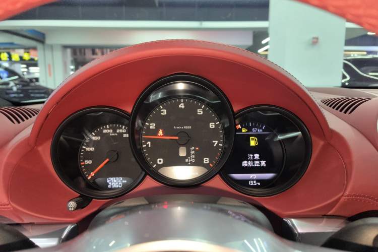 Used Porsche 718 2022 Cayman 2.0T
