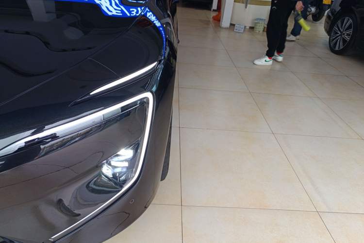 Used Avatr 12 2025 Updated Ultra All-Electric Four-Wheel Drive
