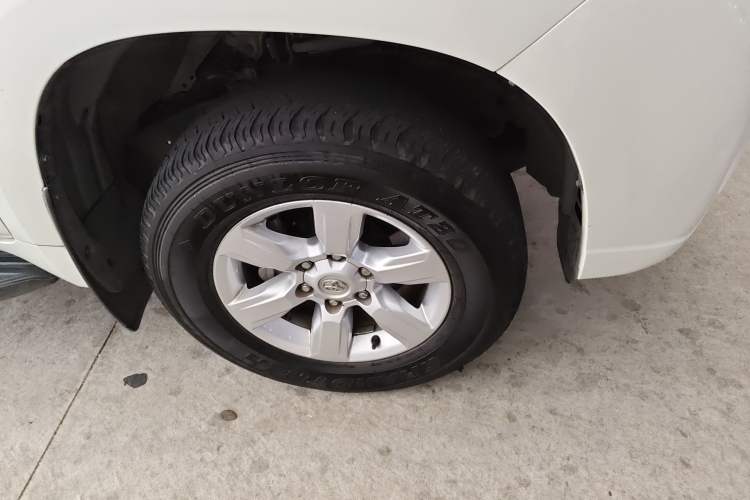 Used Toyota Prado 2016 2.7L Automatic Standard Edition