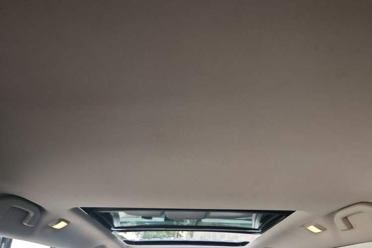 Used Nissan X-Trail 2019 2.0L CVT Comfort Edition 2WD Headliner