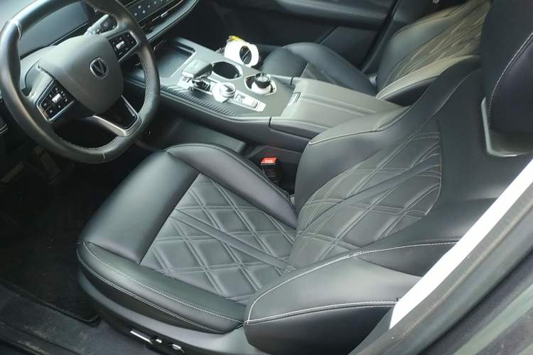 Used Changan UNI-K 2024 2.0T Two-Wheel Drive Global Edition