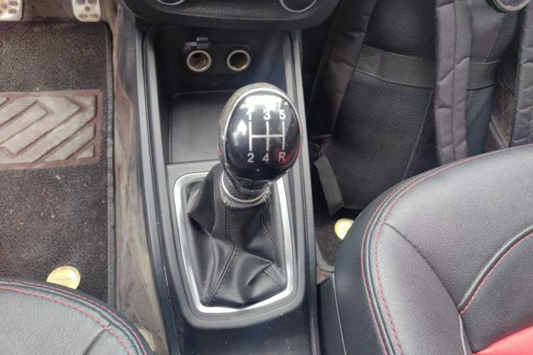 Used Haval H1 2016 Revised Version Blue Badge 1.5L Manual Comfort Edition