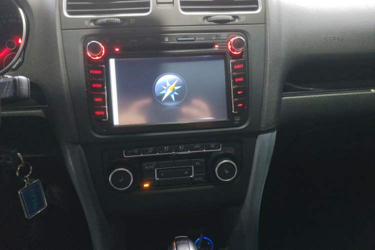 Used Volkswagen Golf GTI 2012 2.0 TSI GTI Audio And AC Panel