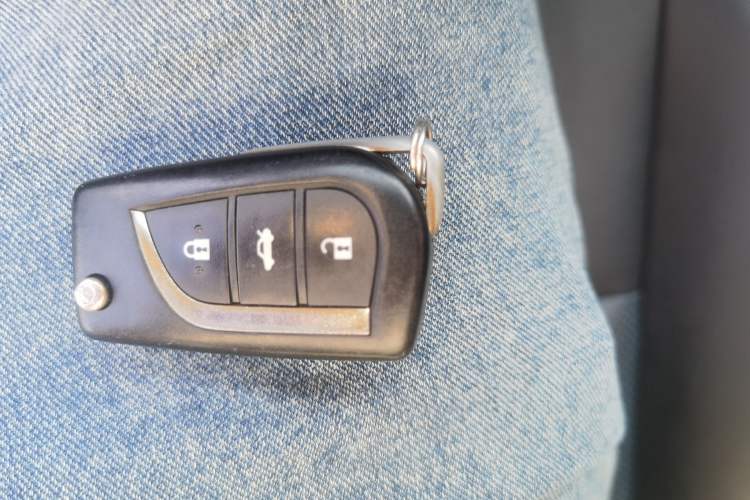 Used Toyota Levin 2018 185T CVT Luxury Edition China V Standard Vehicle Key