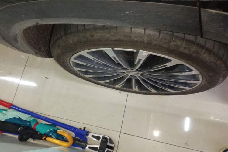 Used Geely Auto Monjaro L 2025 Dongfang Yao 2.0TD Automatic Lanxing Edition