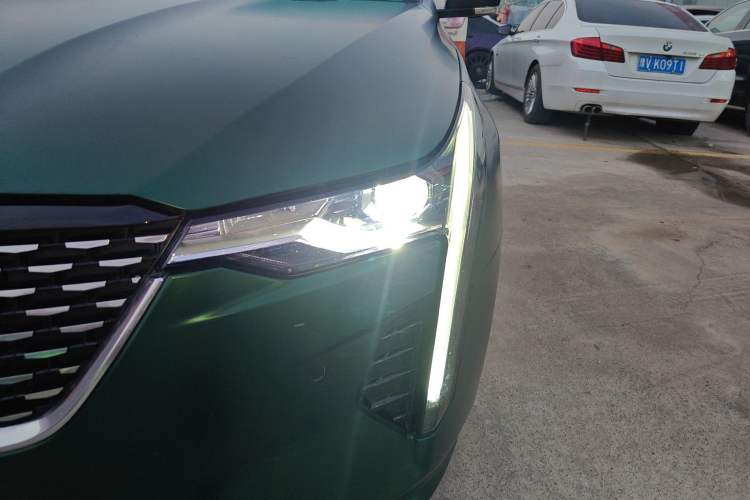 Used Cadillac CT4 2021 28T Luxury Model Left Front Headlight