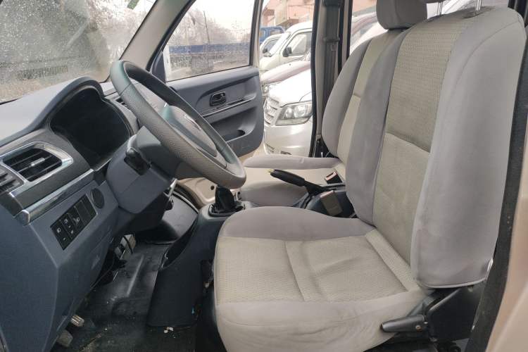 Used Jinbei Hiace X30 2018 1.3L Cargo Van Comfort Model DLCG12