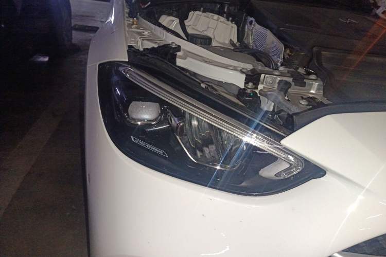 Used Mercedes-Benz C-Class 2026 C 260 L Sport Special Edition Right Front Headlight