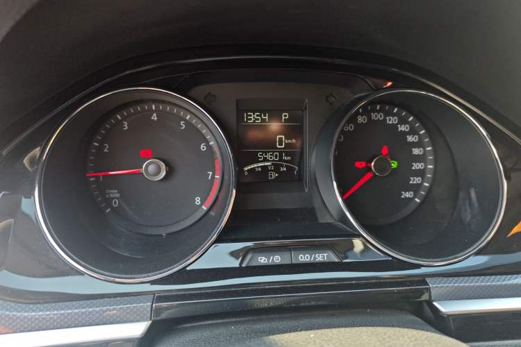 Used Volkswagen C-TREK 2020 1.5L Automatic Comfort Model Odometer Close Up