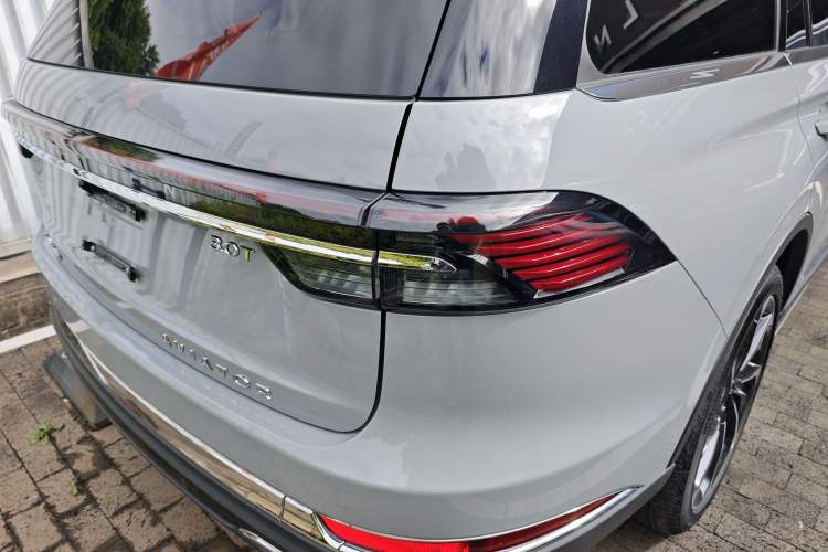 Used Lincoln Aviator 2024 3.0T V6 All-Wheel-Drive Luxury Edition Six Seats
