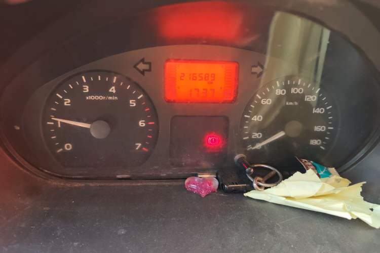 Used Wuling Rongguang 2011 1.2L Base Version