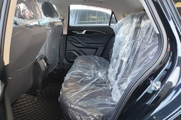 Used Bestune B70 2025 Dragon Edition 1.5T Quality Enjoyment Model
