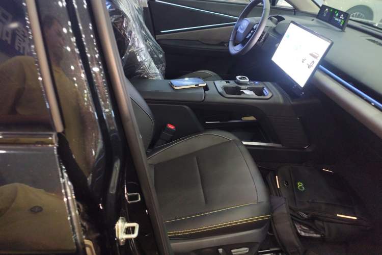 Used Toyota bZ5 2025 Model 550 PRO Smart Driving Edition Right Front Seat