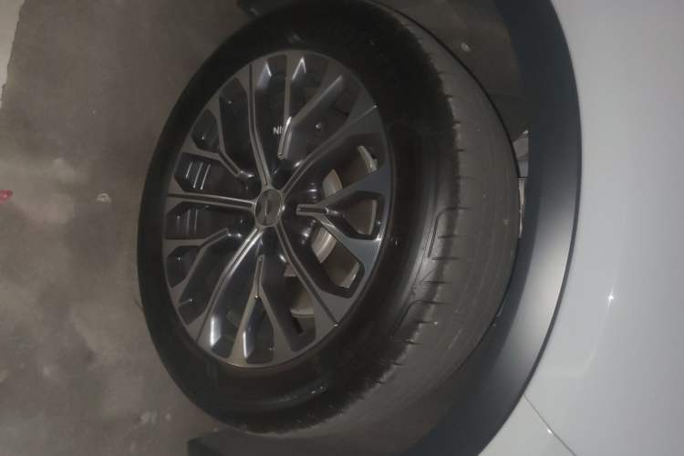 Used Nio ES6 2024 75 kWh
