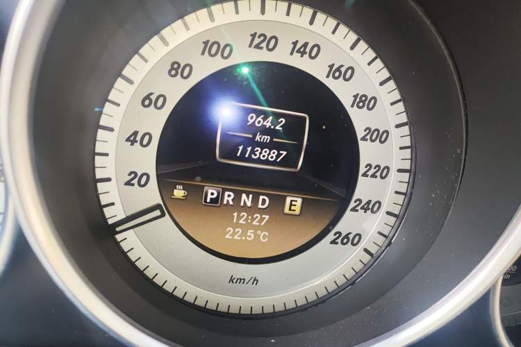 Used Mercedes-Benz C-Class 2011 C 200 CGI Fashion Model