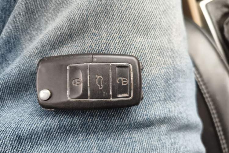 Used Hyundai Verna (older generation) 2014 1.4L Manual Smart GLS Trim
