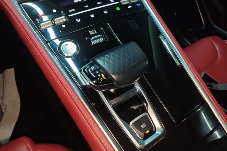 Used CHANGAN CS85 COUPE 2019 1.5T DCT Dynamic Version China VI Standard