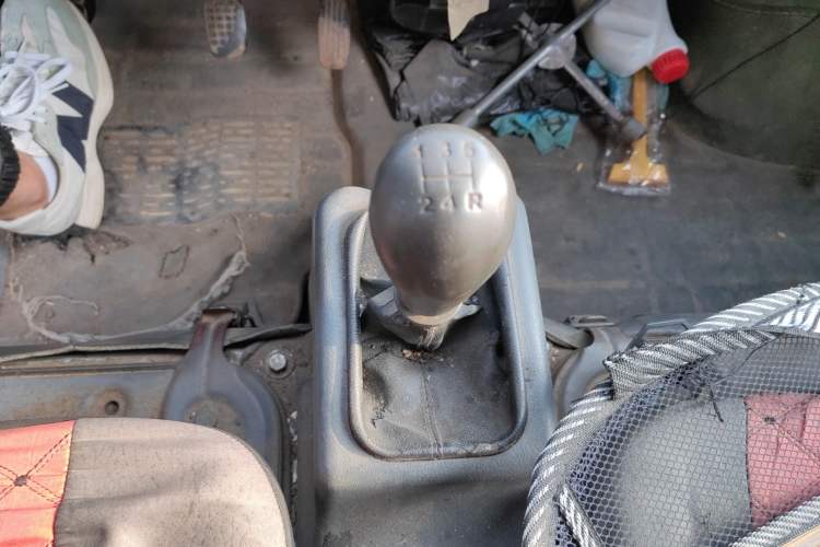 Used Wuling Zhiguang 2010 1.0L New Version Practical Edition with Short Body