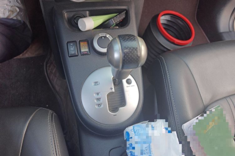 Used Dongfeng Fengdu MX6 2015 2.0L CVT 4x4 Dream Edition
