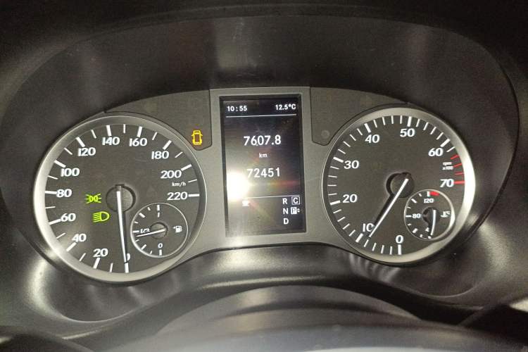 Used Mercedes-Benz Vito 2016 2.0T Business Edition
